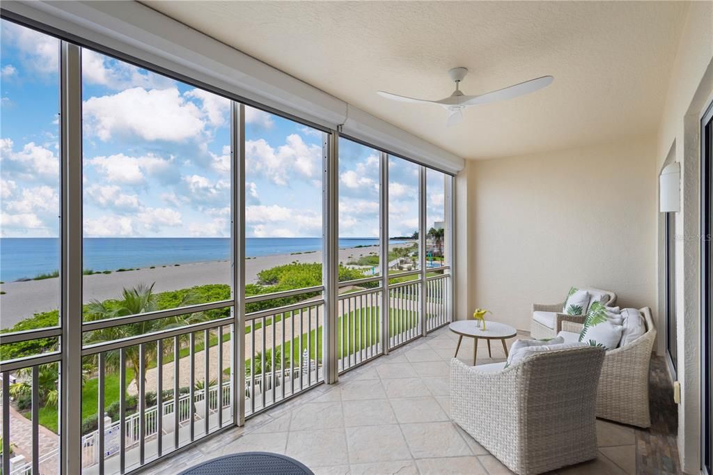 Interior, Sun Room, Water