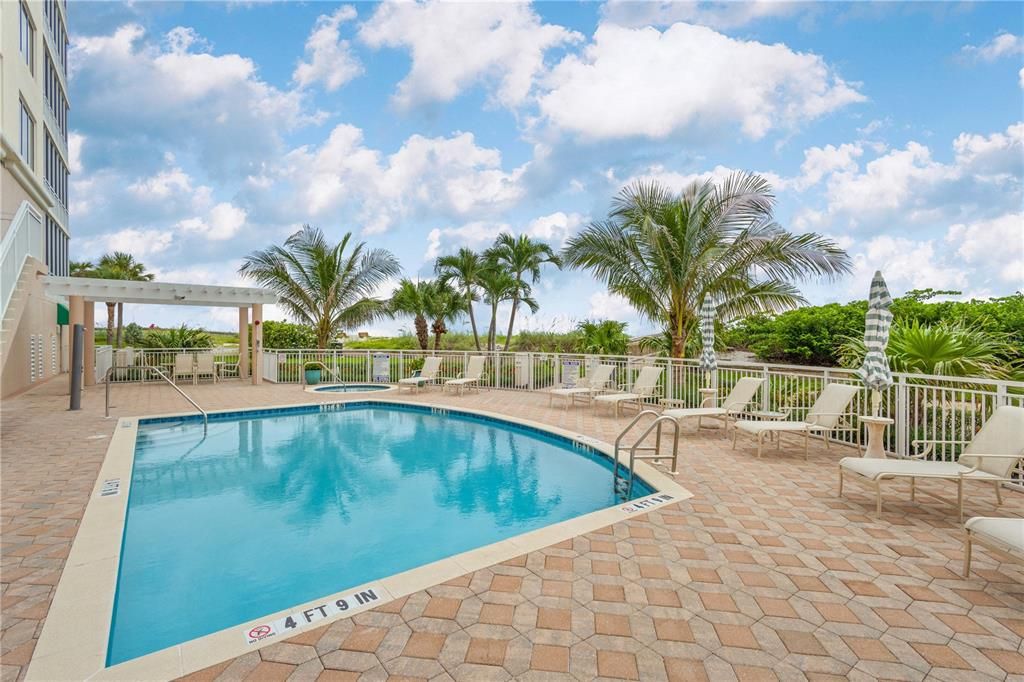 Exterior, Pool, Water