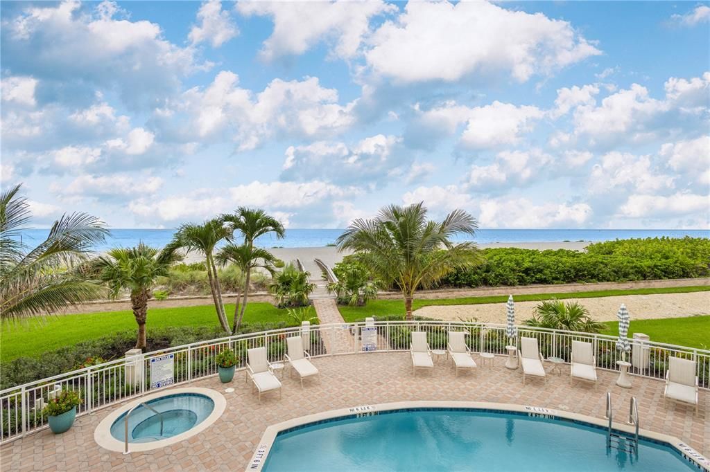 Exterior, Pool, Water