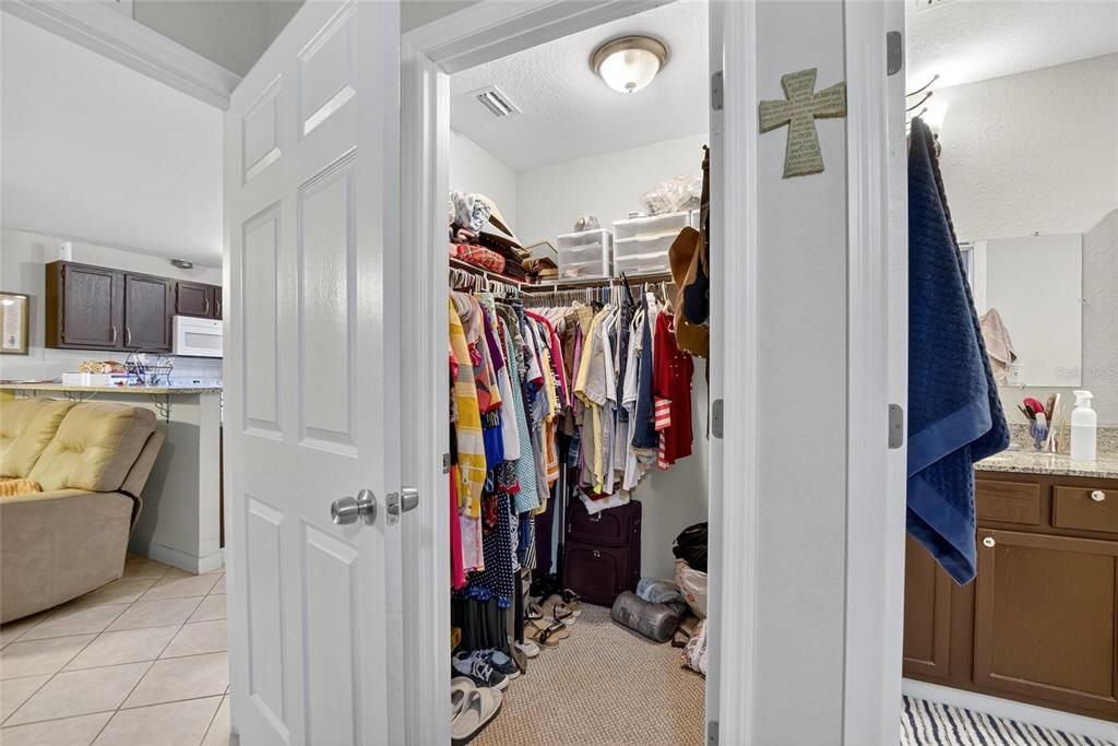 Interior, Walk-in Closets