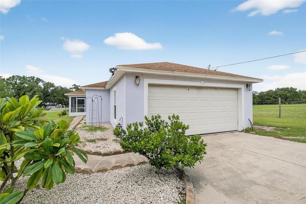 Backyard, Detached Garage, Exterior
