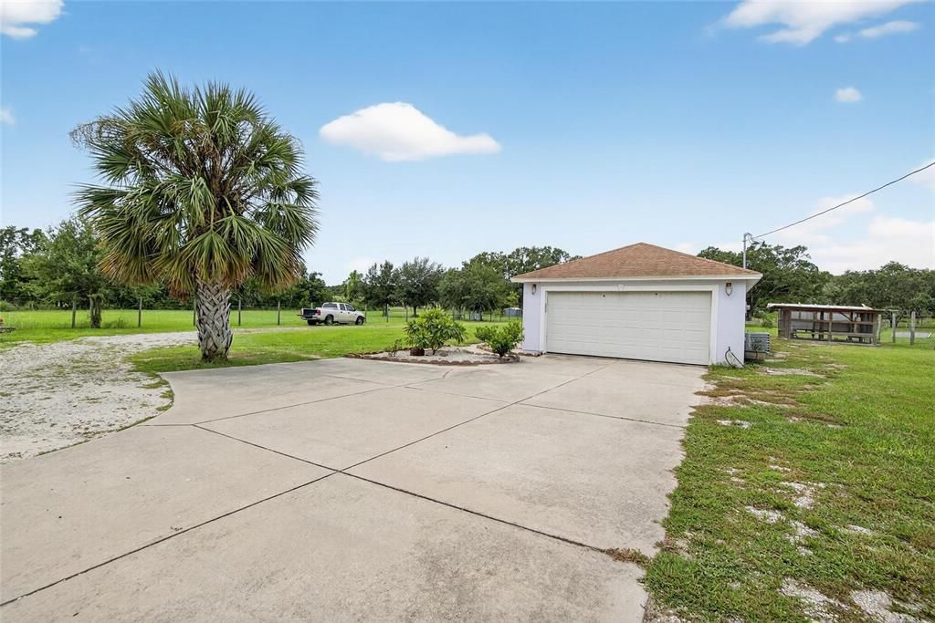 Backyard, Detached Garage, Exterior