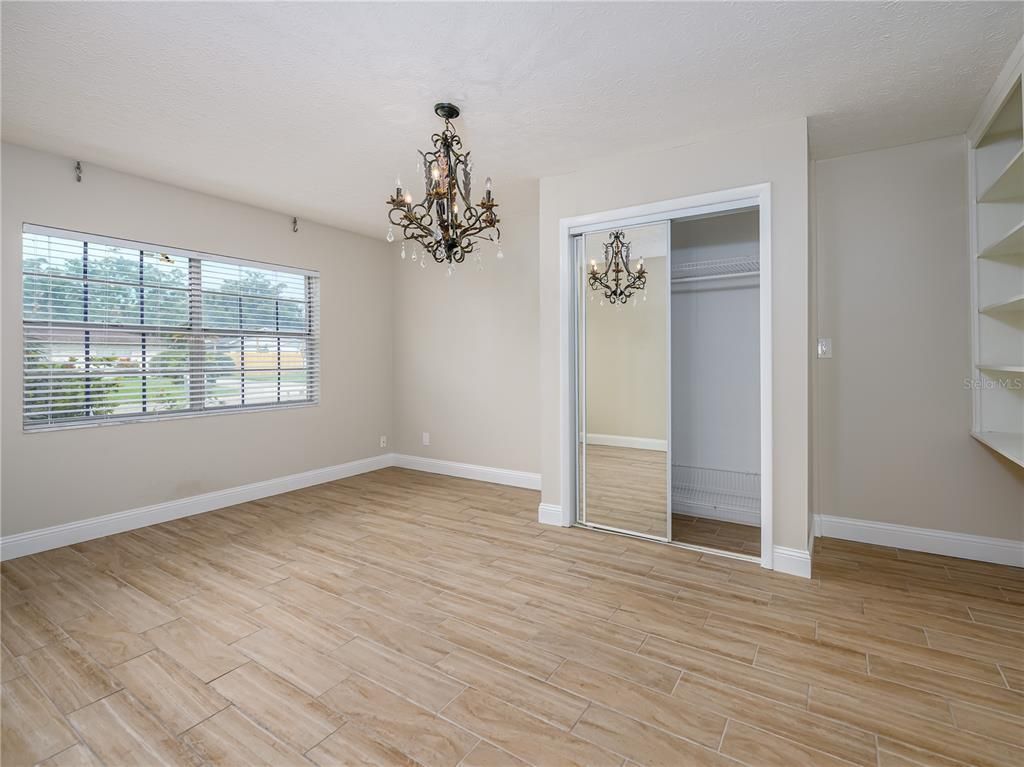 Chandelier, Empty room, Interior, Wood Texture Flooring