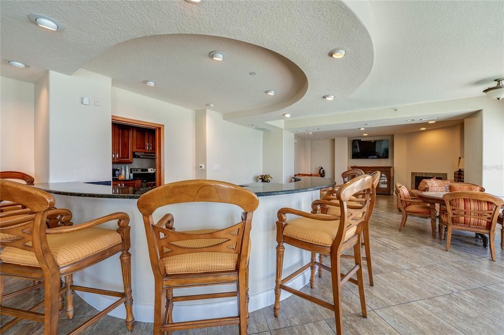 Dining room, Interior, Kitchen, Recessed Lighting