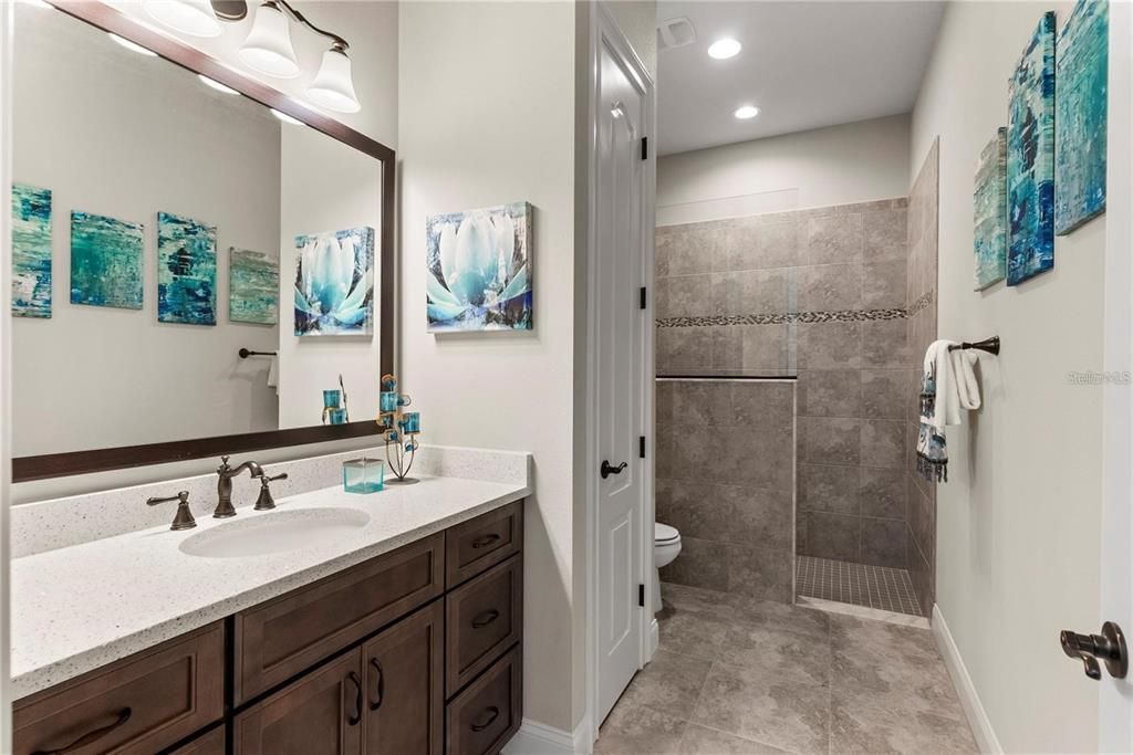 Bathroom, Interior, Recessed Lighting