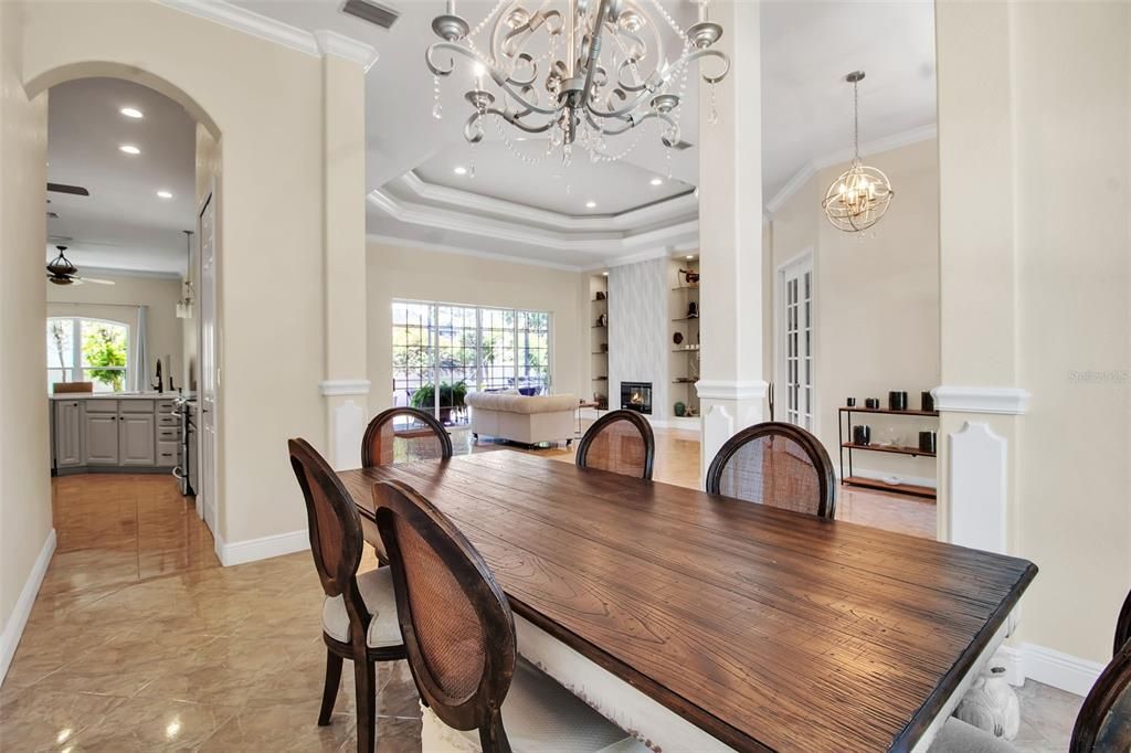 Chandelier, Dining room, Interior, Living room, Pendant Lights, Recessed Lighting