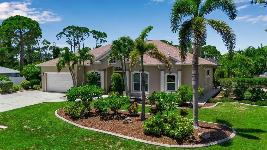 Attached, Backyard, Exterior, Facade, Mediterranean
