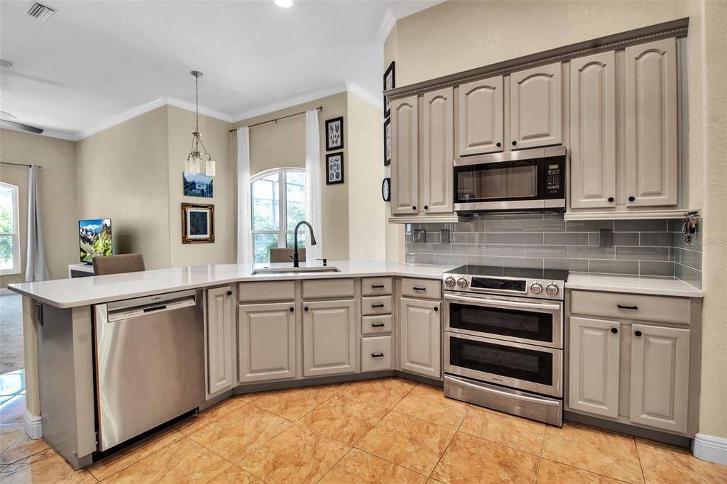 Interior, Kitchen, Pendant Lights, Recessed Lighting, Stainless Steel Appliances