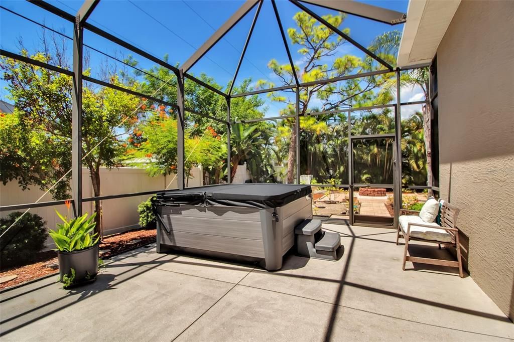 Glass Ceilings, Hot Tub, Interior, Sun Room