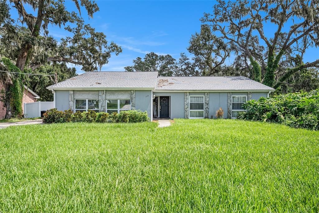 Backyard, Exterior, Facade, Ranch