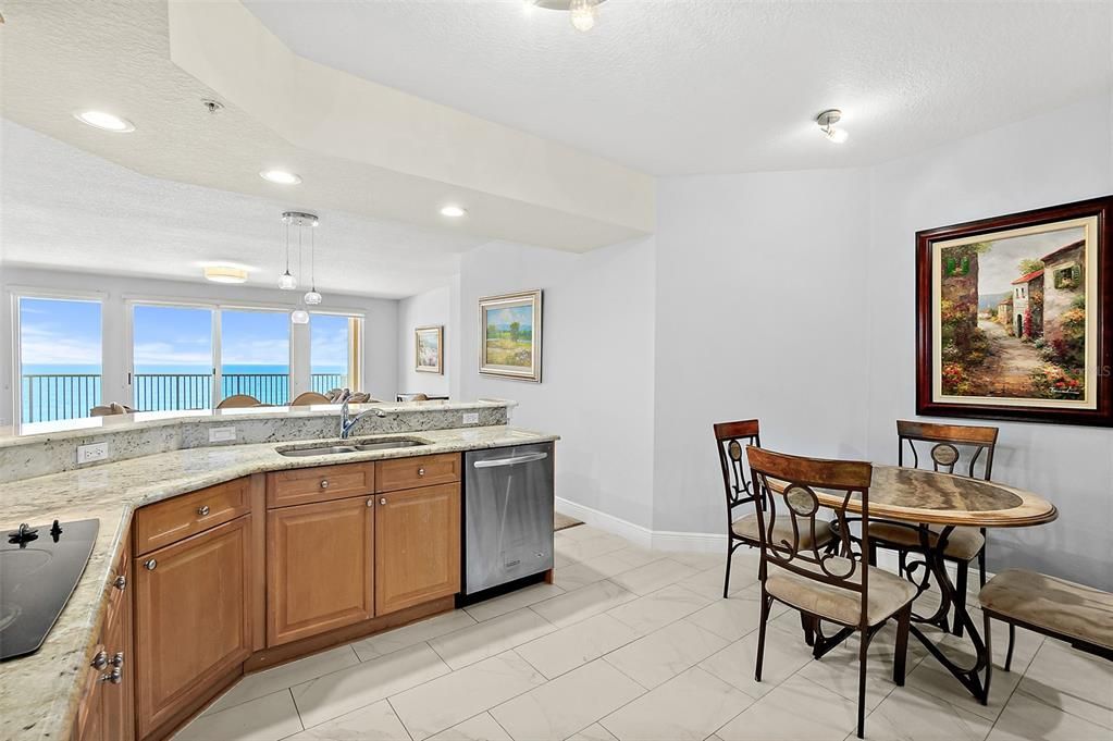 Dining room, Interior, Kitchen, Pendant Lights, Recessed Lighting, Water