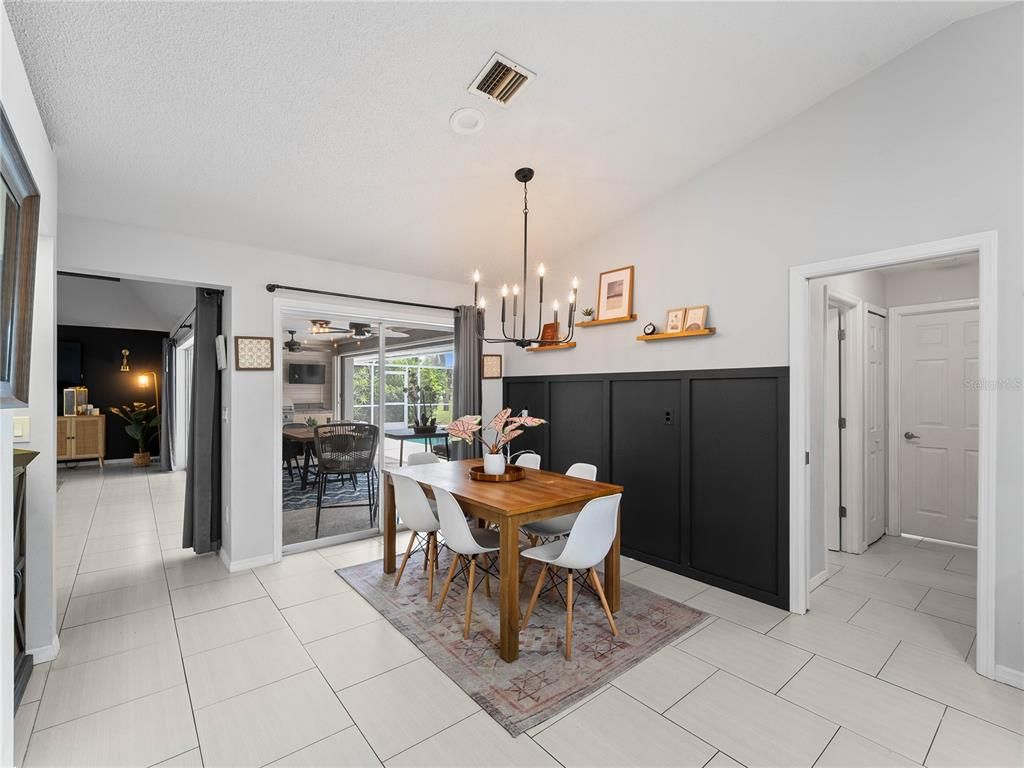 Dining room, Interior, Pendant Lights