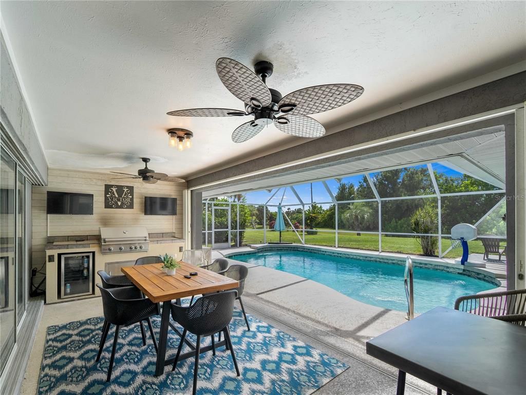 Dining room, Glass Ceilings, Interior, Pool, Sun Room