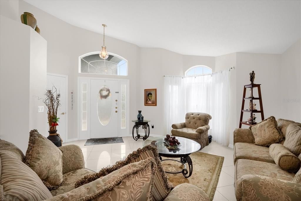 Interior, Living room, Pendant Lights