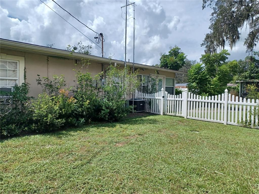 Backyard, Exterior