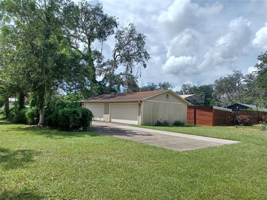Backyard, Detached Garage, Exterior