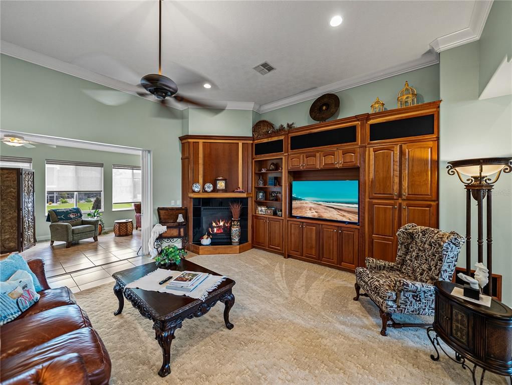 Fireplace, Interior, Living room, Recessed Lighting
