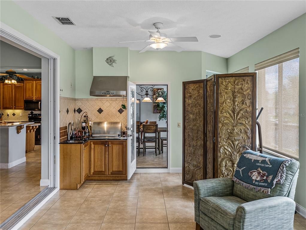 Dining room, Interior, Kitchen