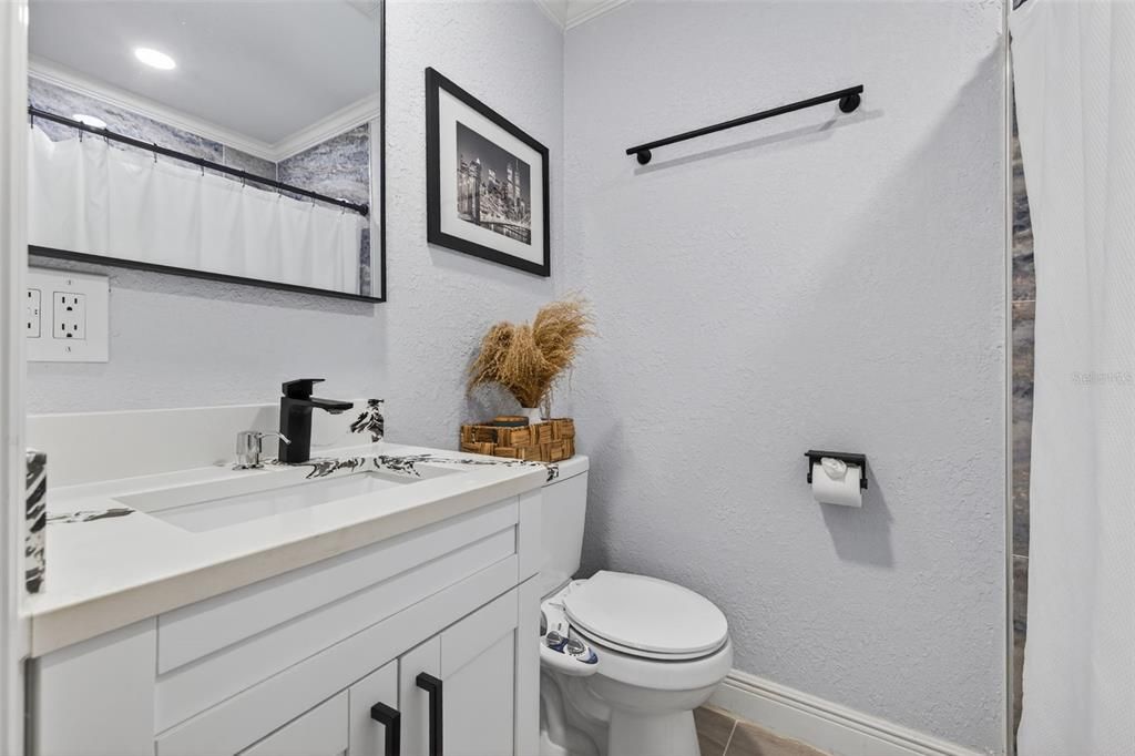 Bathroom, Interior, Recessed Lighting