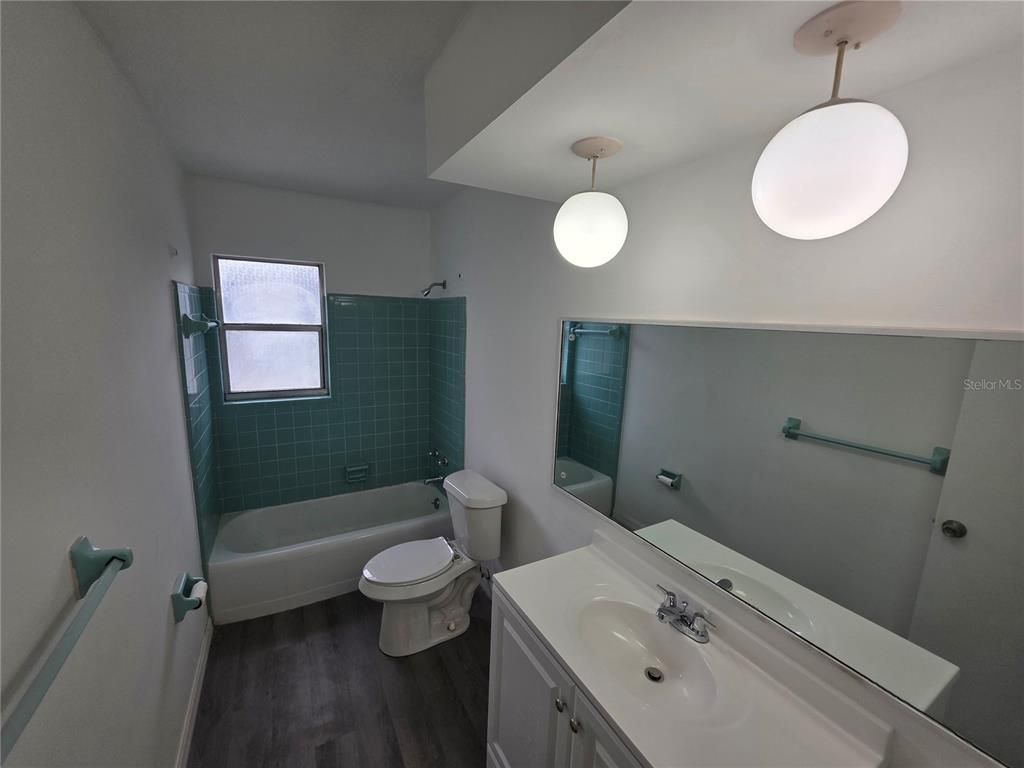 Bathroom, Interior, Pendant Lights, Wood Texture Flooring