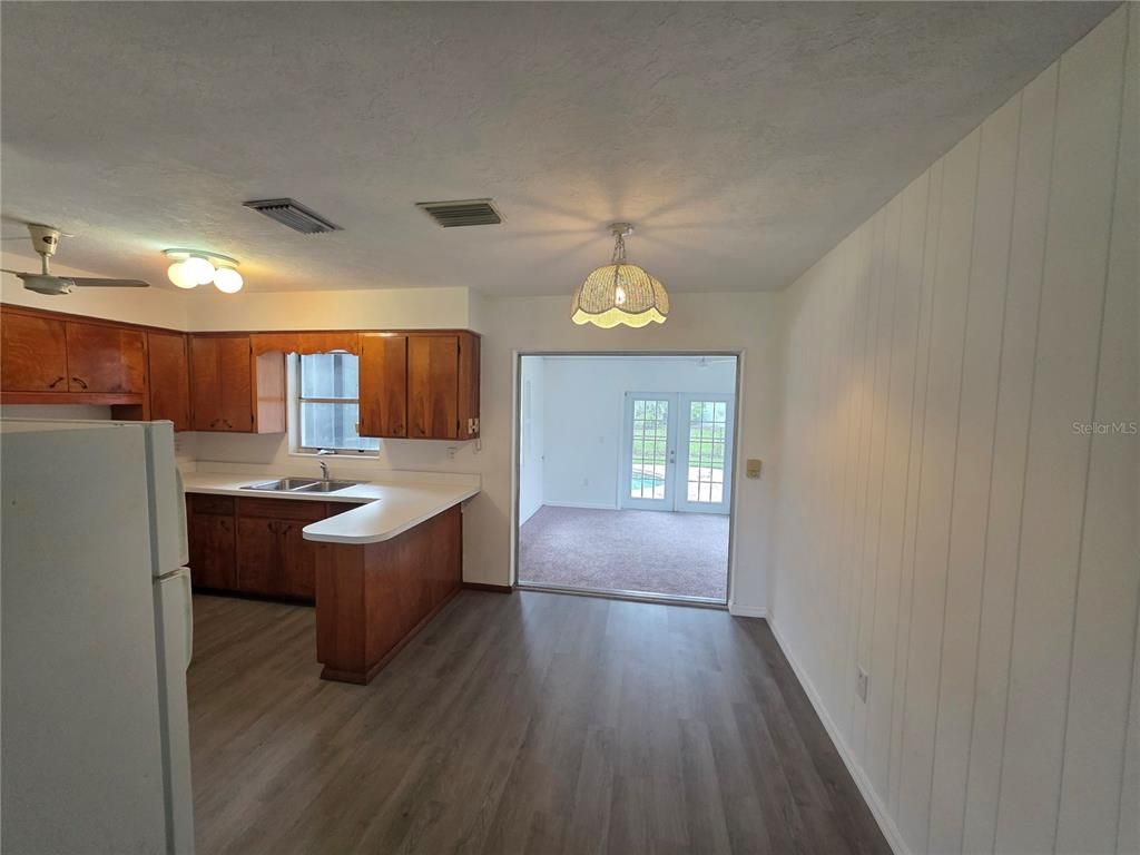 Interior, Kitchen, Pendant Lights, Wood Texture Flooring