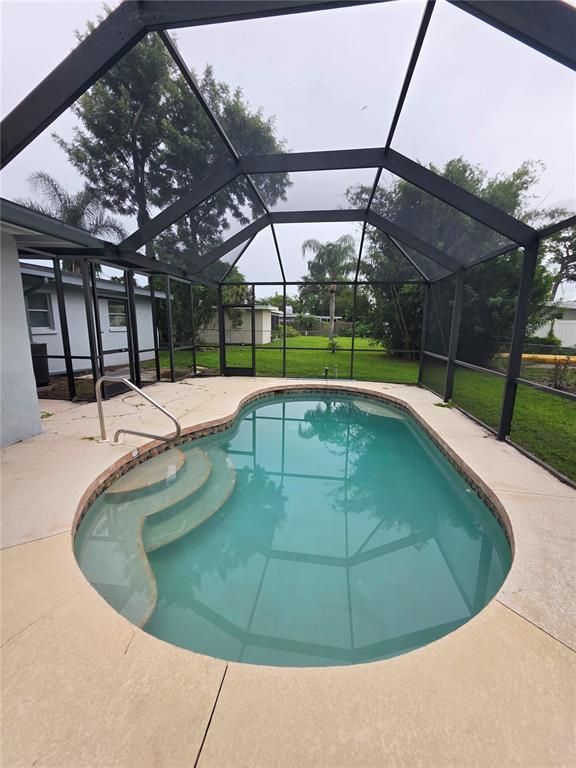 Glass Ceilings, Interior, Pool, Sun Room