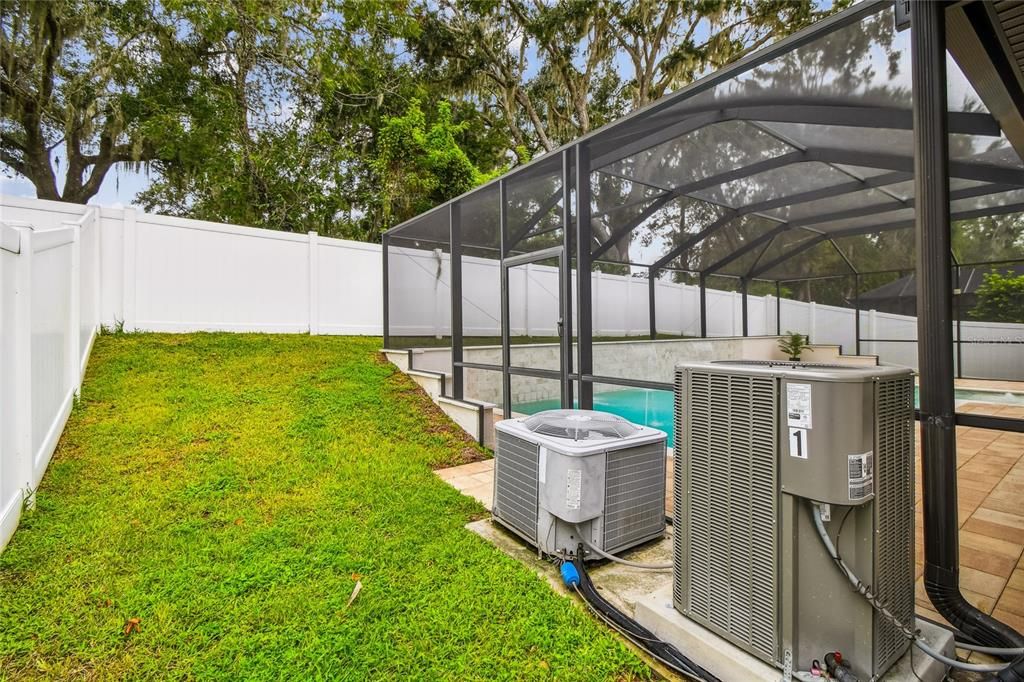 Backyard, Exterior, Hot Tub