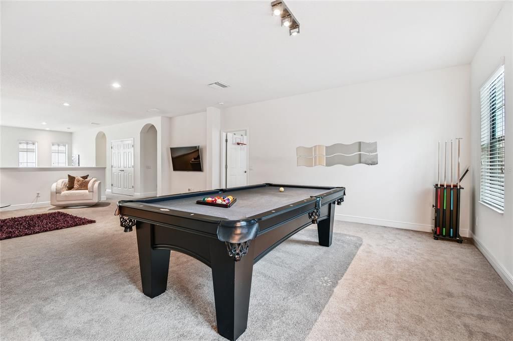 Billiard Table, Game Room, Interior, Recessed Lighting