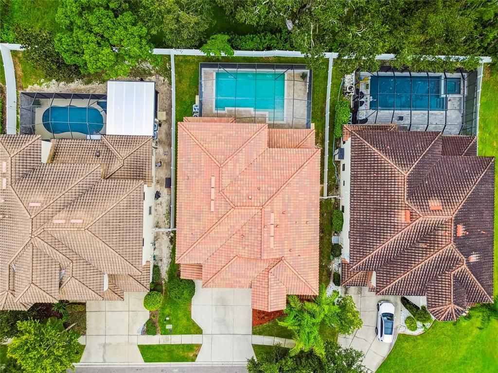 Exterior, Drone
