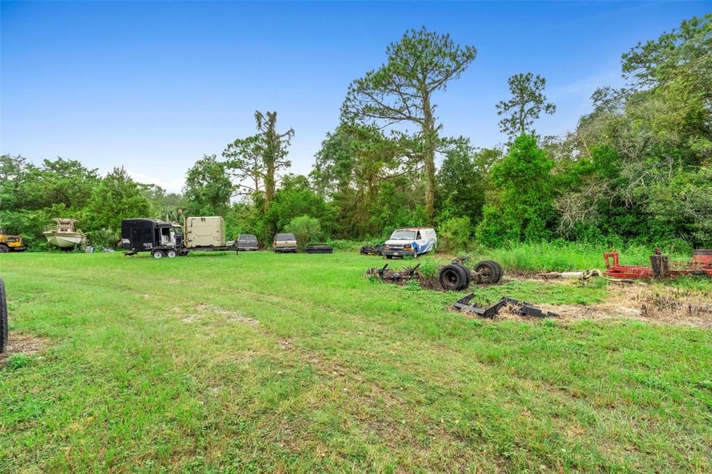 Backyard, Exterior