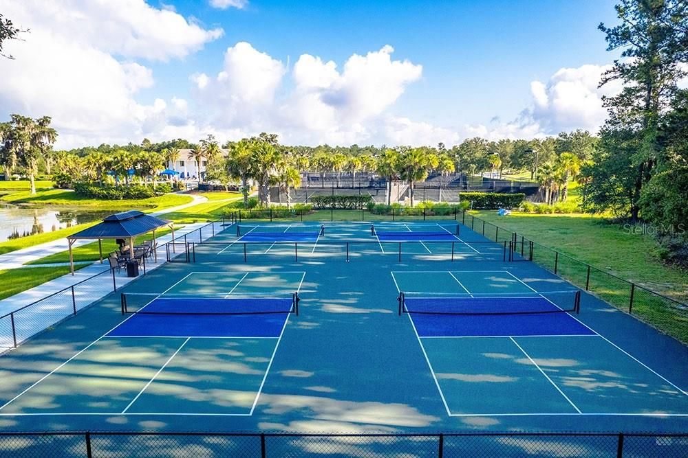 Exterior, Tennis Courts