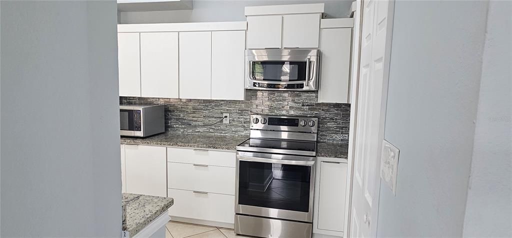Interior, Kitchen, Stainless Steel Appliances