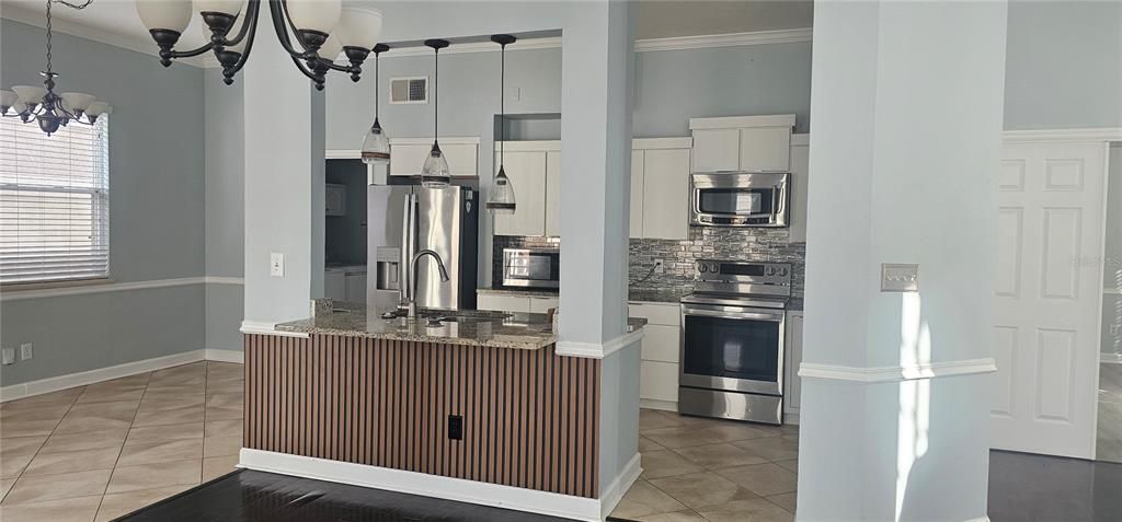 Interior, Kitchen, Pendant Lights, Stainless Steel Appliances