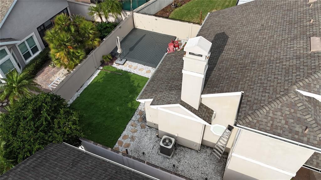 Exterior, Drone