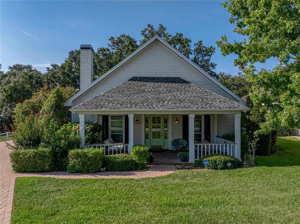 Exterior, Facade, American Craftsman