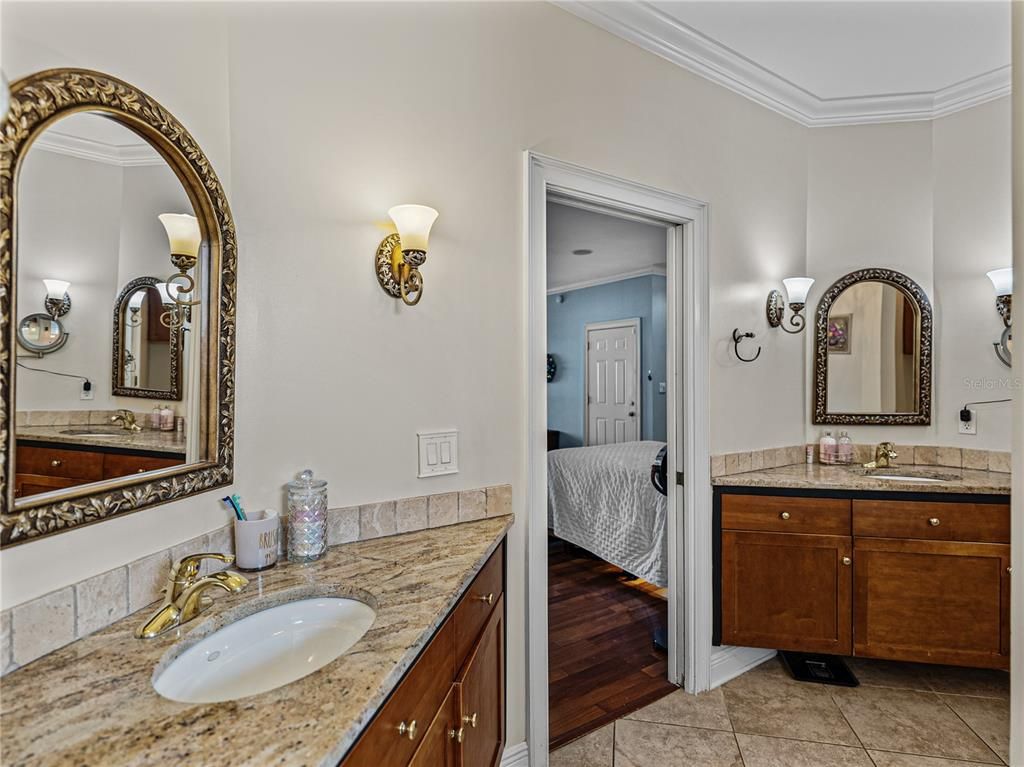 Bathroom, Dual Sink Vanities, Interior, Wood Texture Flooring