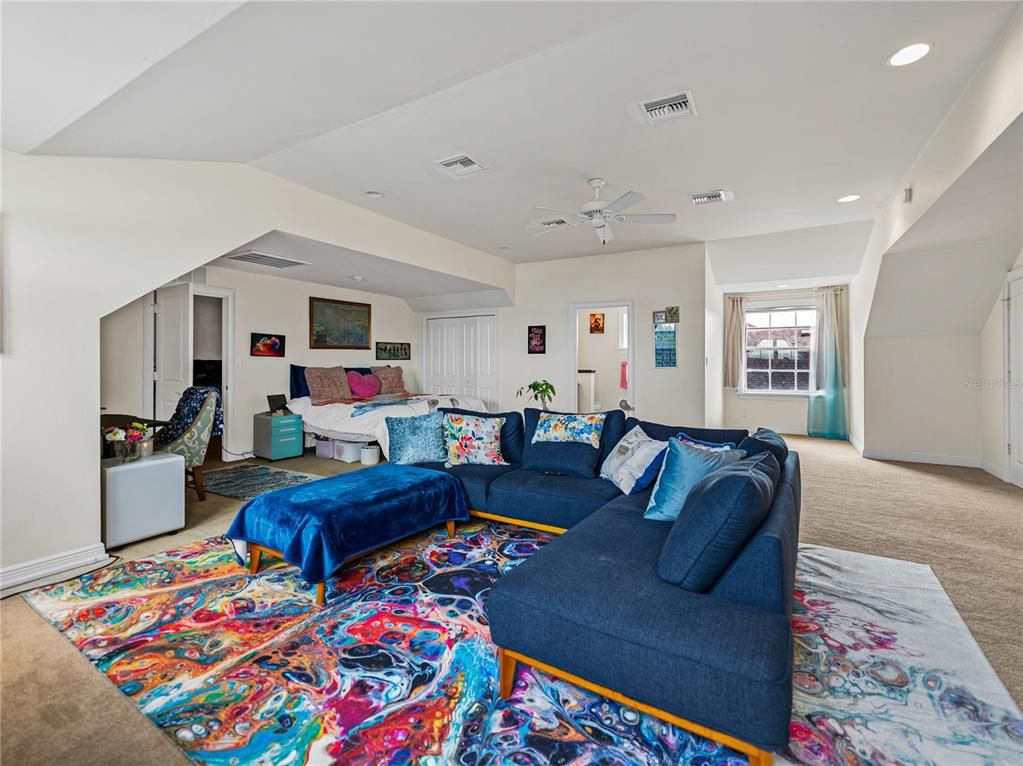 Interior, Living room, Recessed Lighting