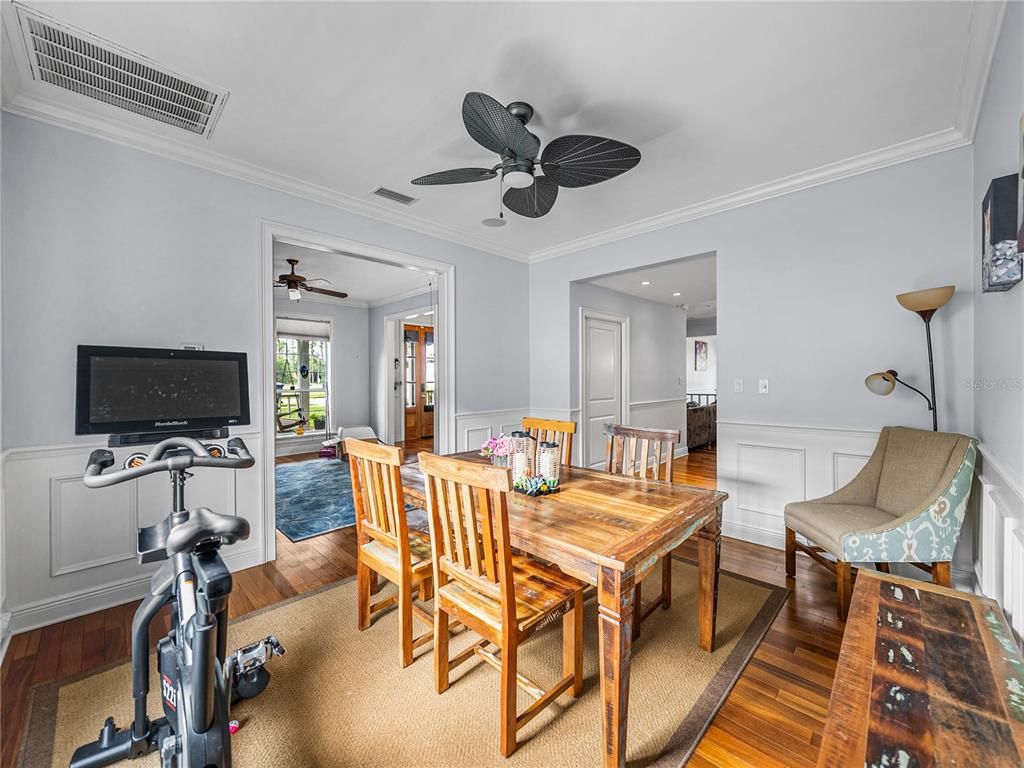 Dining room, Fitness Equipment, Interior, Recessed Lighting, Wood Texture Flooring