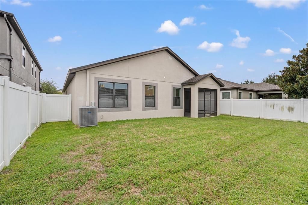 Backyard, Exterior