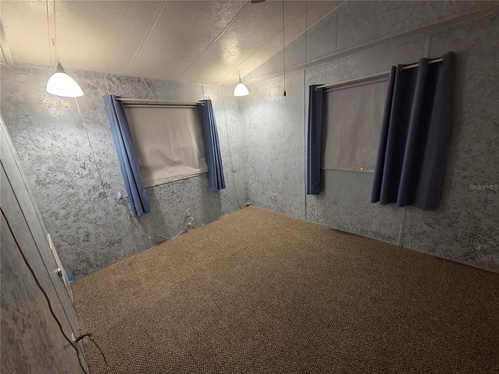 Bathroom, Empty room, Interior, Pendant Lights