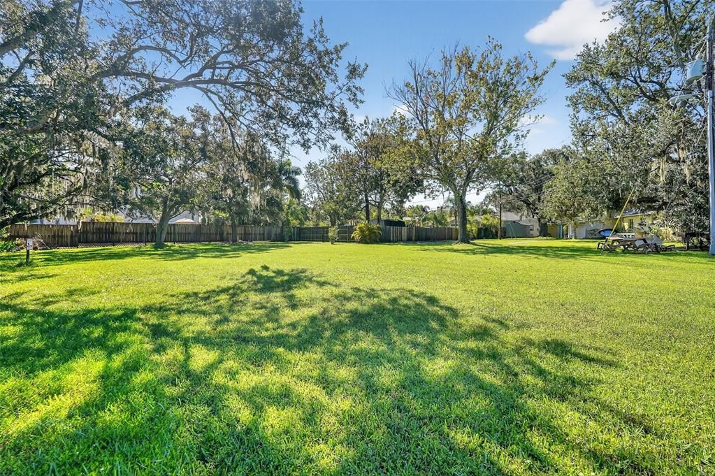 Backyard, Exterior