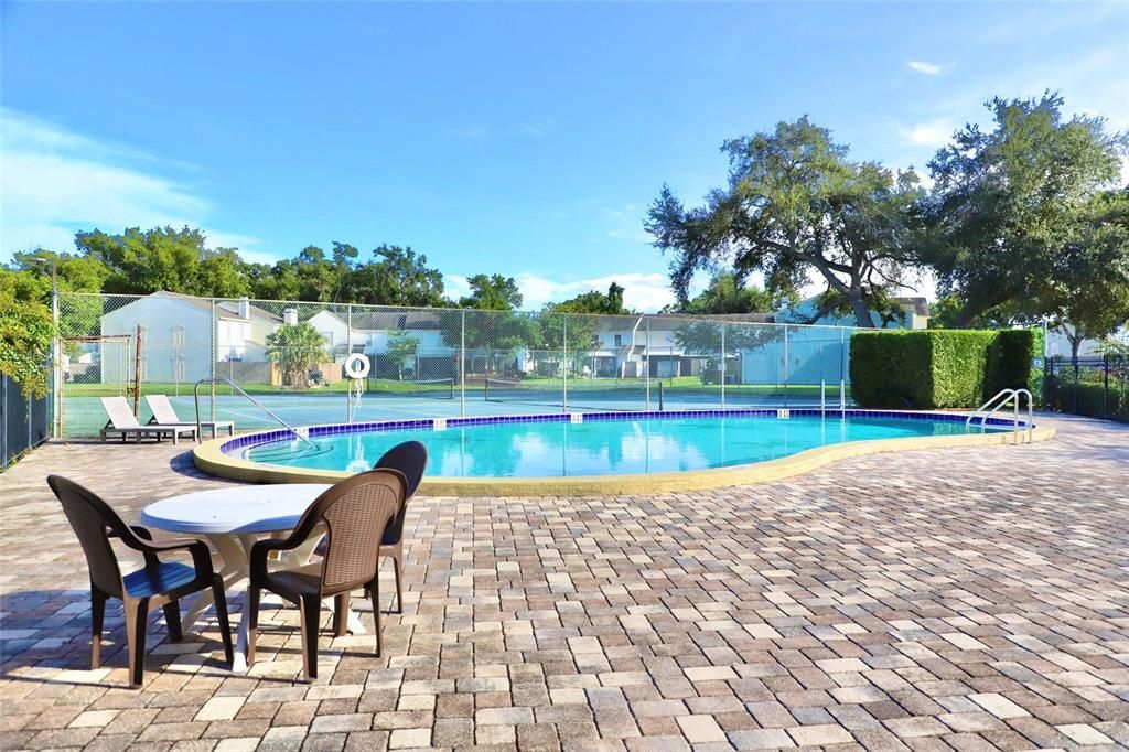 Exterior, Pool