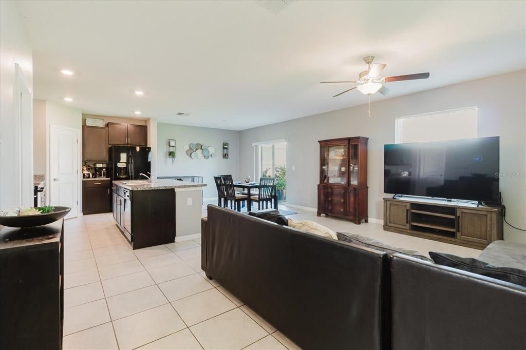 Dining room, Interior, Kitchen, Living room, Recessed Lighting
