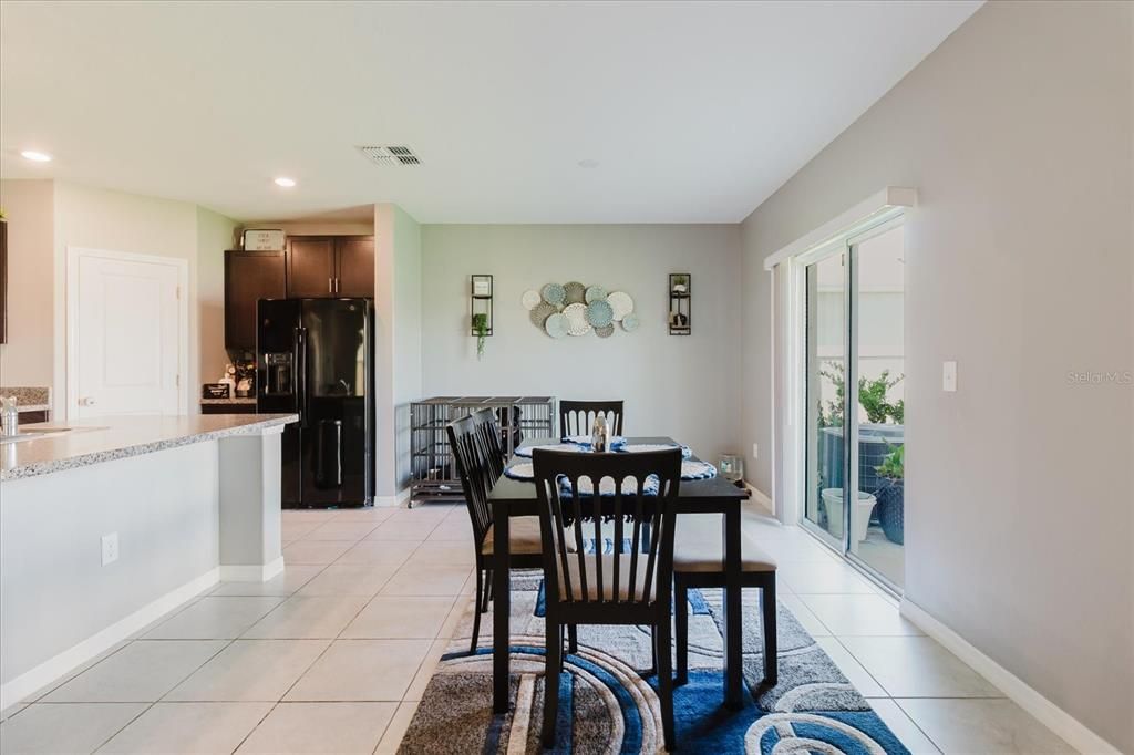 Dining room, Interior, Kitchen, Recessed Lighting