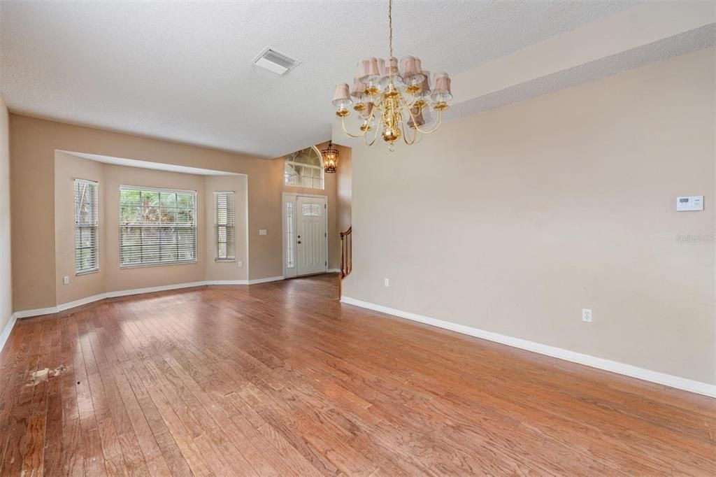 Chandelier, Empty room, Interior, Wood Texture Flooring