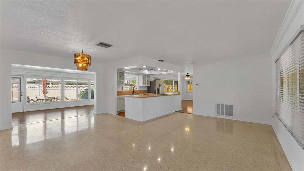 Chandelier, Empty room, Interior, Kitchen