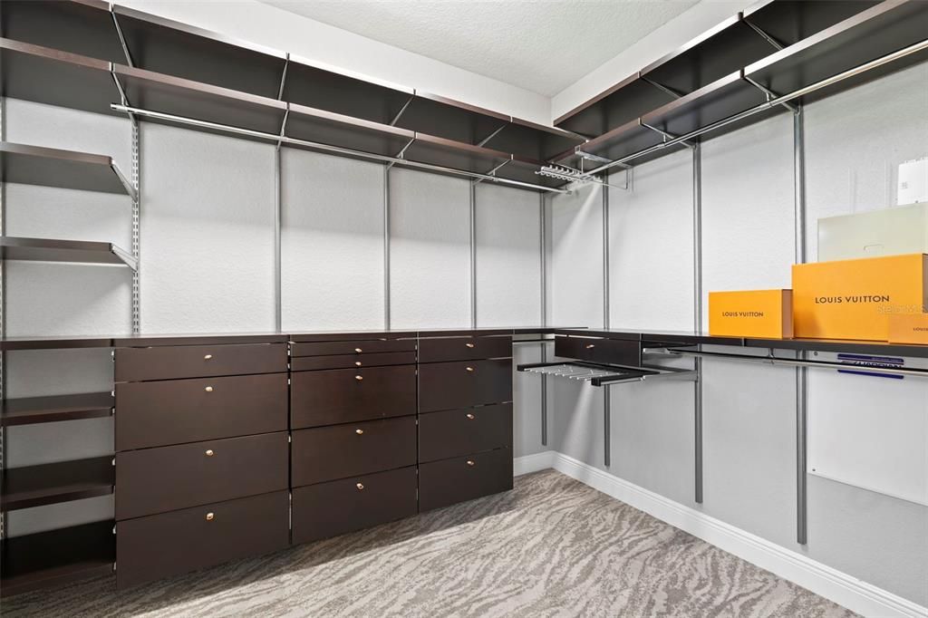 Interior, Walk-in Closets