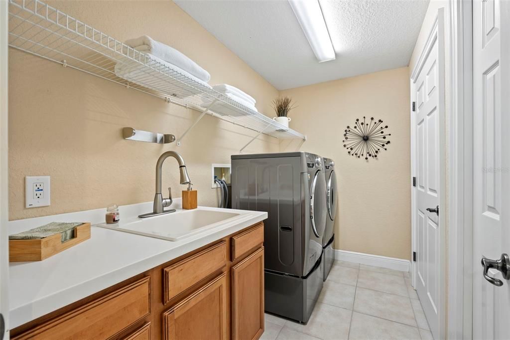 Interior, Washer