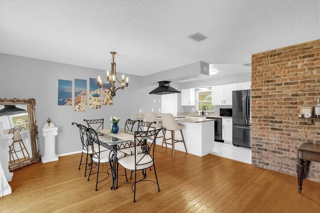 Chandelier, Dining room, Interior, Kitchen, Stone Walls, Wood Texture Flooring
