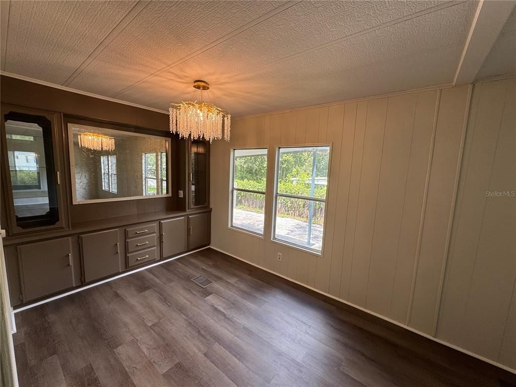 Chandelier, Empty room, Interior, Wood Texture Flooring